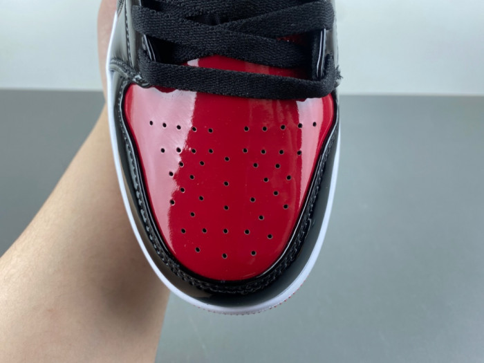 Air Jordan 1 Low 553558-063