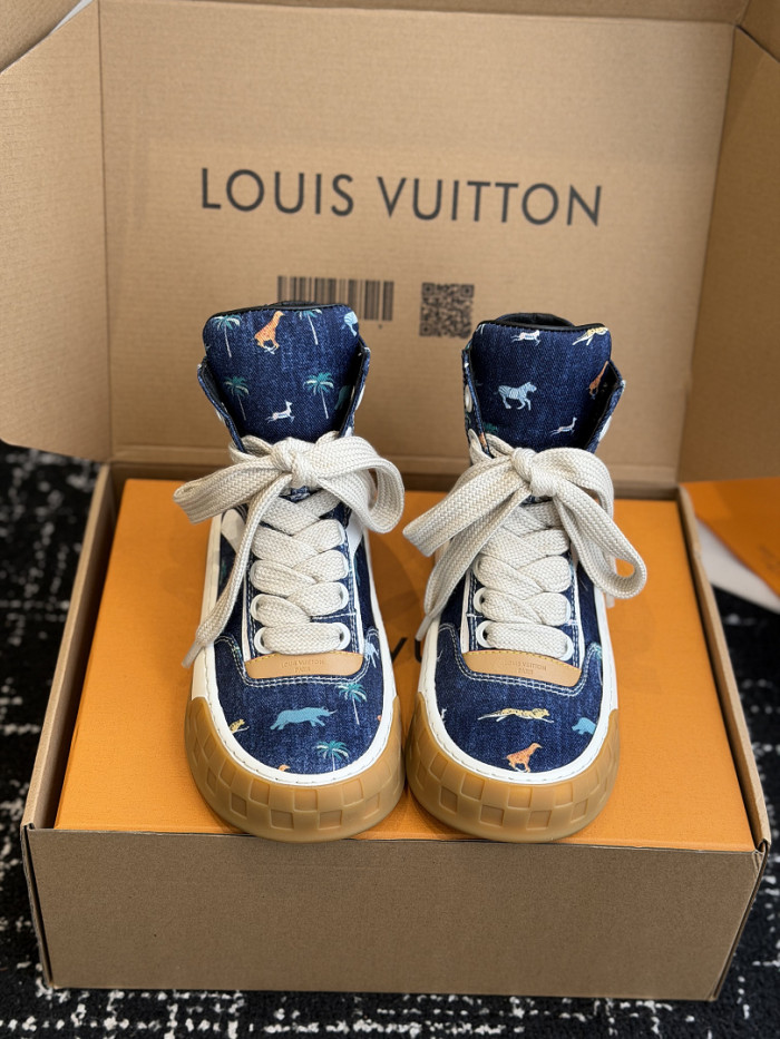 L*VT TILTED LVTTD-019