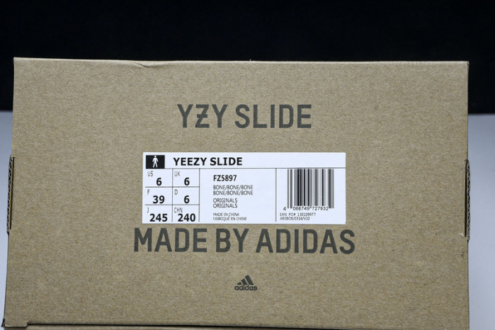 ye**ezy slide fz5897