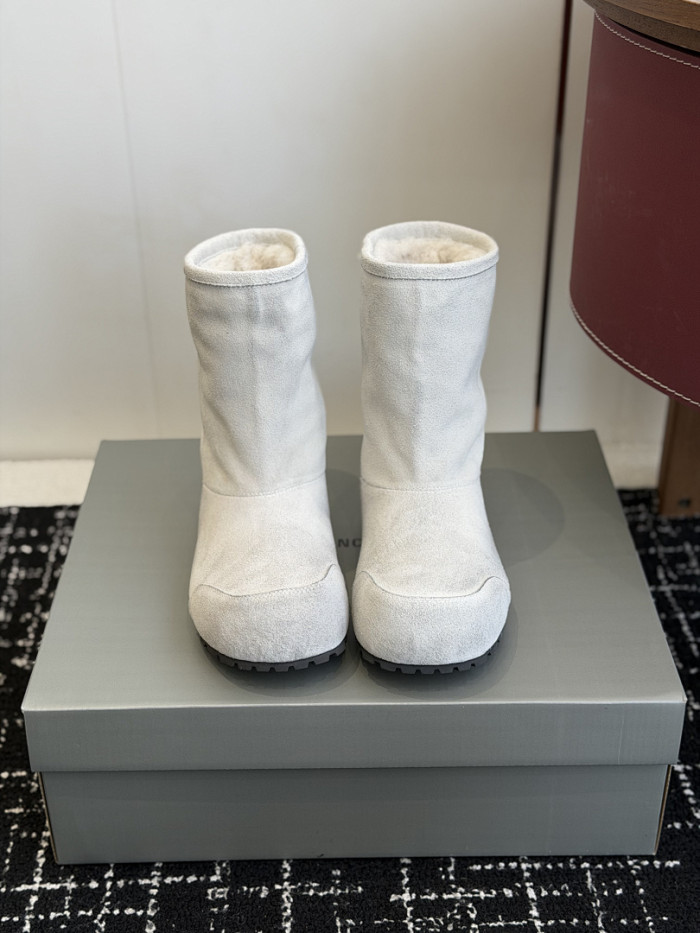 B*ALE*NGA BOOT BSB-053