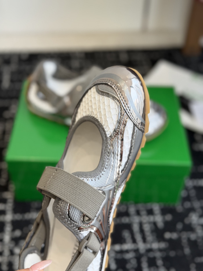 B0tt*ga Ven*ta SNEAKER BVS-059