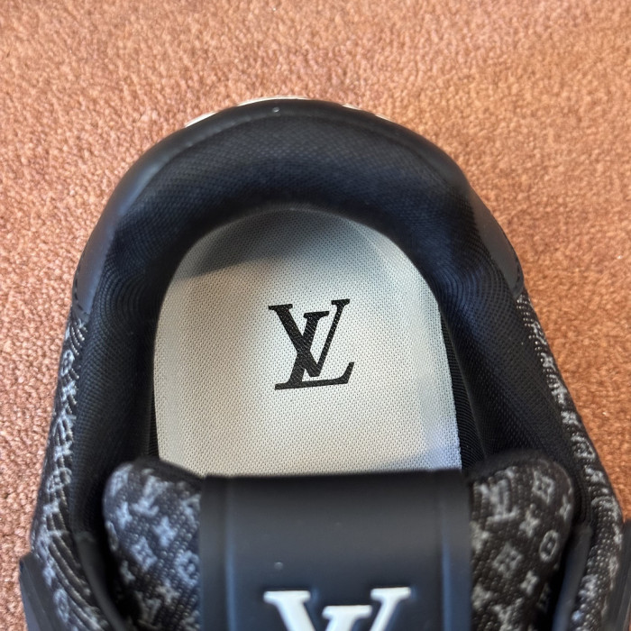 LVT SNEAKERS LVSRS-0286