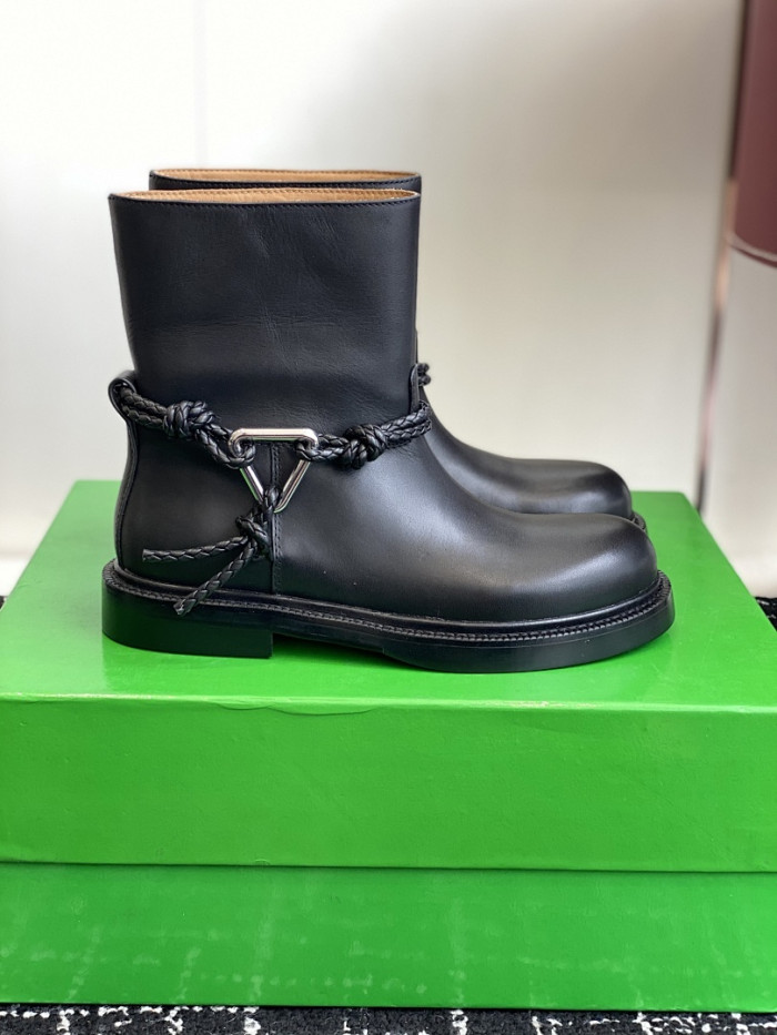 B0tt*ga Ven*ta SNEAKER BVBS-015