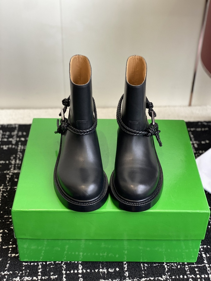 B0tt*ga Ven*ta SNEAKER BVBS-015