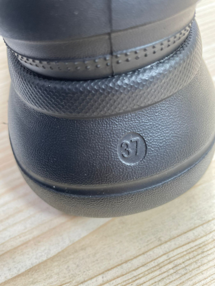 B*ALE*NGA BOOT BSB-048