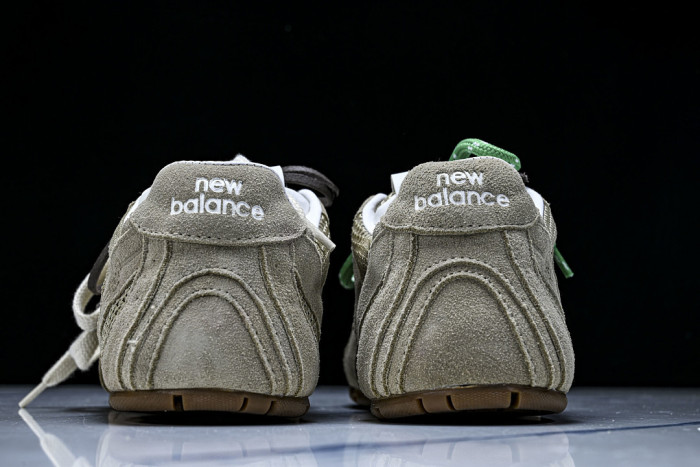 New Balance x Mi­uMi­u 530 MM-009