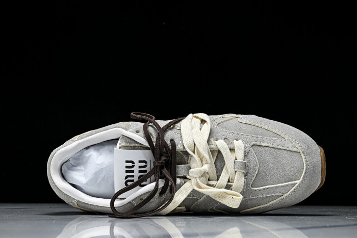 New Balance x Mi­uMi­u 530 MM-007