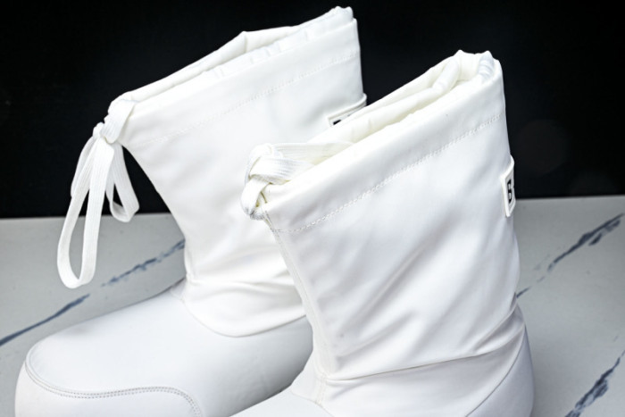 B*ALE*NGA BOOT BSB-043