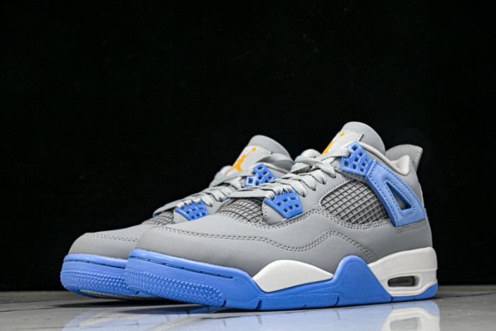 Air Jordan 4