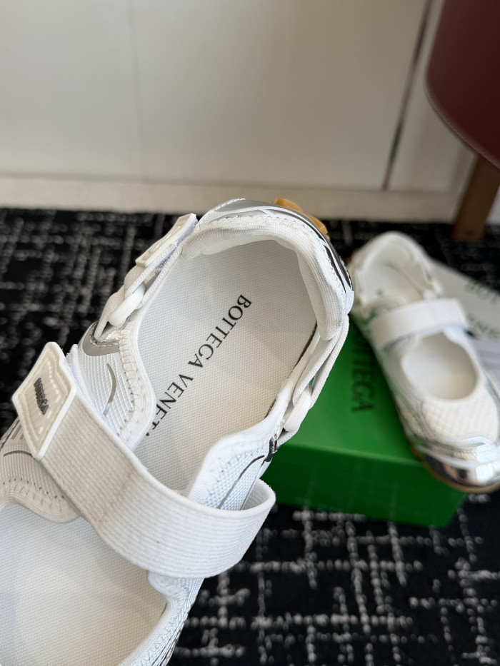 B0tt*ga Ven*ta SNEAKER BVS-060
