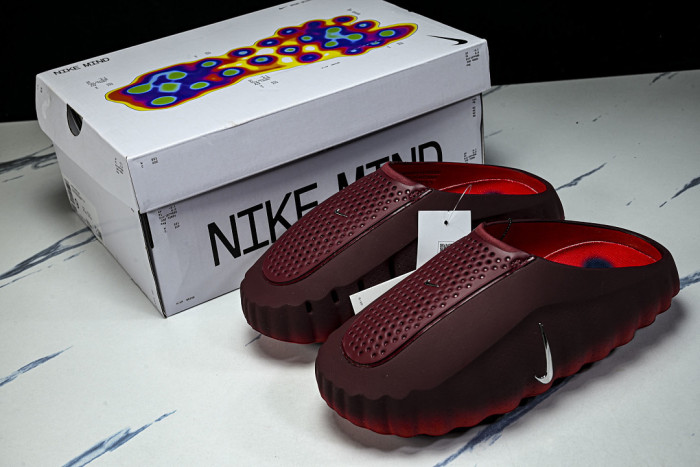 Nike Mind 001