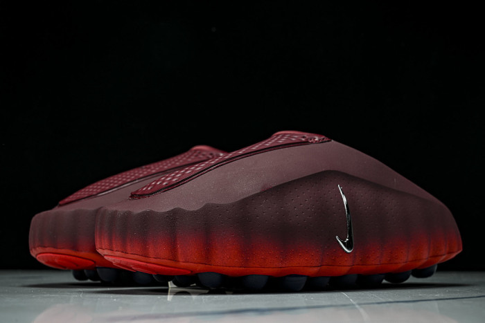 Nike Mind 001