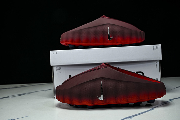 Nike Mind 001