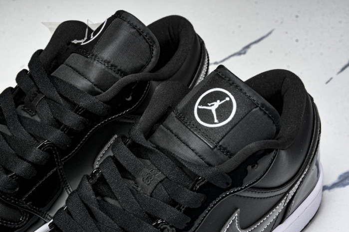 Air Jordan 1 Low DD1650-001