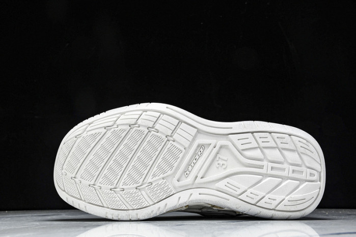 Ba1en*iaga hamptons worn-out wcurs9000
