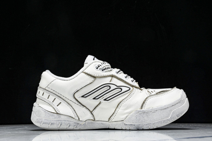 Ba1en*iaga hamptons worn-out wcurs9000