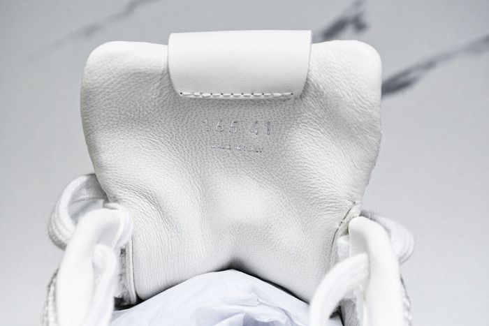 New Balance x Mi­uMi­u 530 MM-004