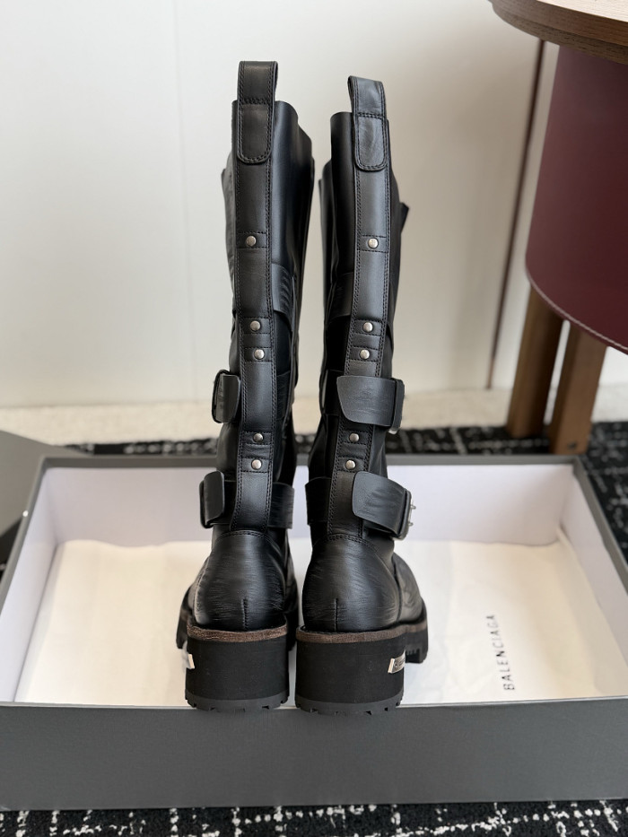 B*ALE*NGA BOOT BSB-058
