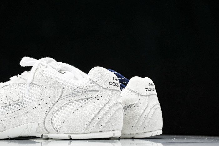 New Balance x Mi­uMi­u 530 MM-004