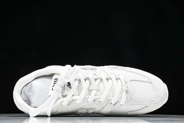 New Balance x Mi­uMi­u 530 MM-004