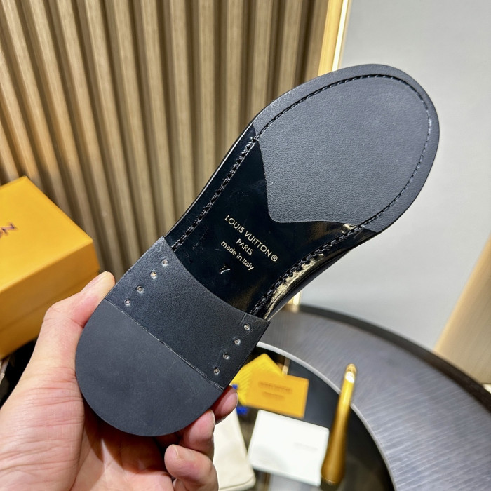 L**V**T* LOAFERS LVTLS-019