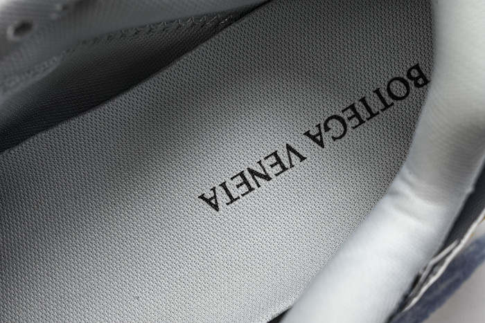 B0tt*ga Ven*ta SNEAKER BVS-062