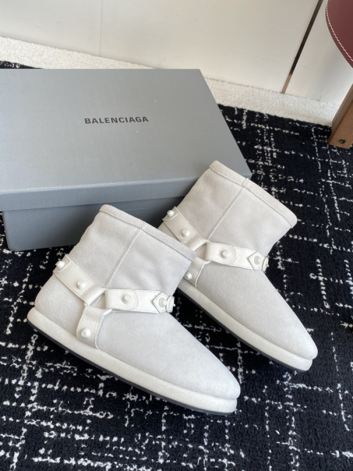 B*ALE*NGA BOOT BSB-038