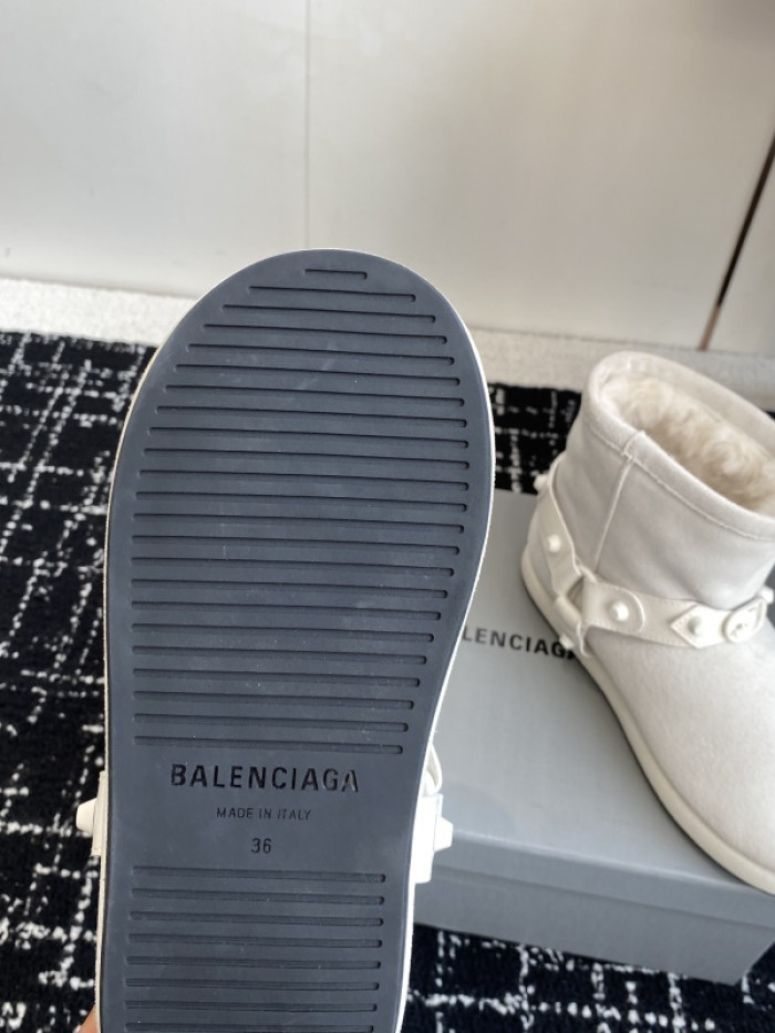 B*ALE*NGA BOOT BSB-038