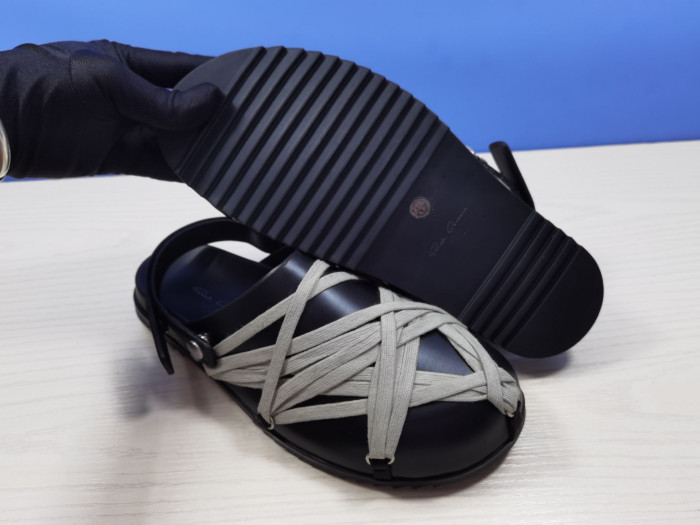 R1ck owen slide ros-001