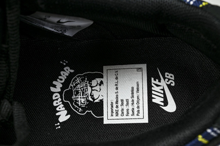 Nike Dunk Low Nardwuar II1493-600