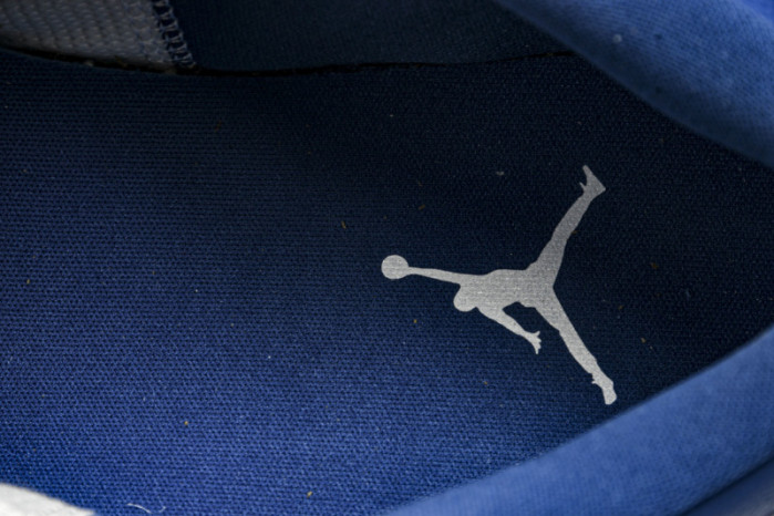 Jordan 1 Low Stealth French Blue DC0774-042