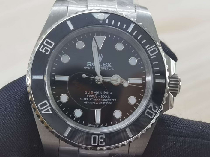 WATCH-010