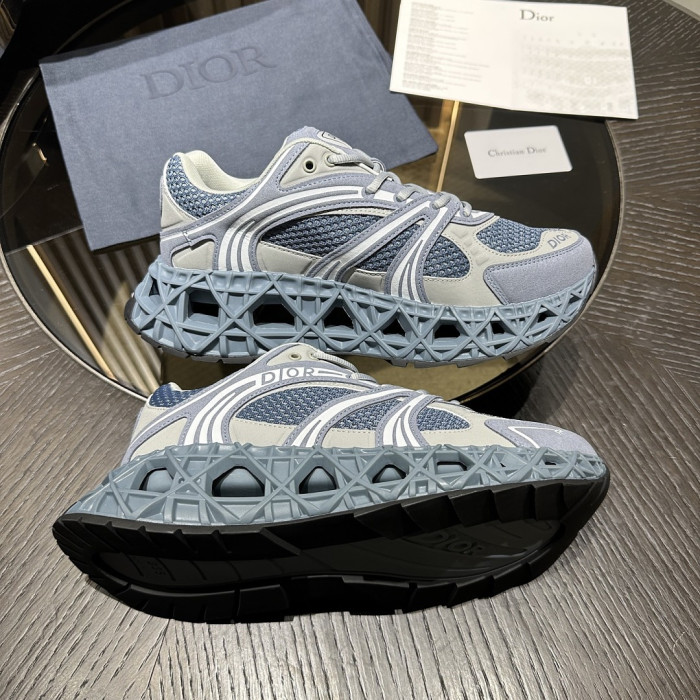 D10r x Kaws B35 NXT DRB35-014