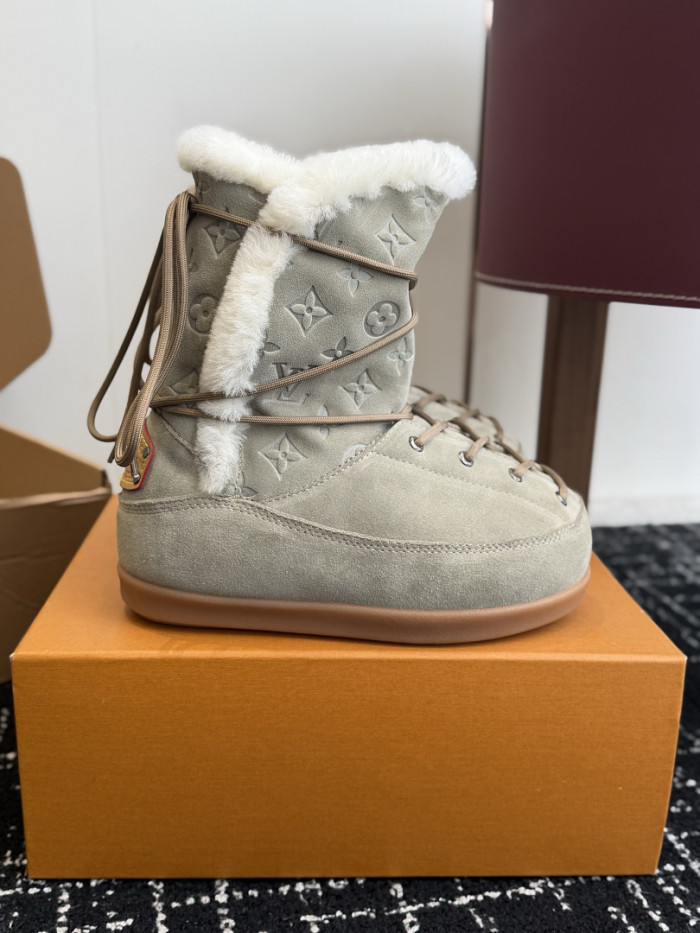 L**V**T* BOOTS LVTBS-065