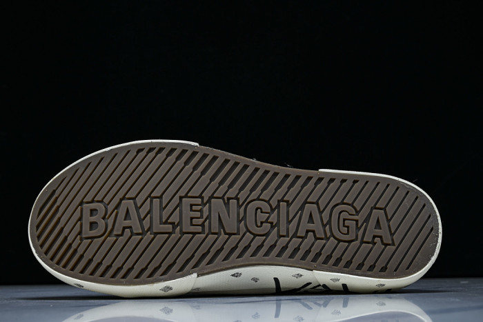 Ba1en*iaga Paris Low W3RR59010