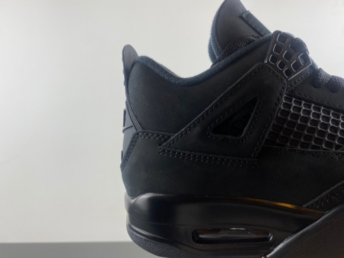 Air Jordan 4 “Black Cat” 2025 FV5029-010