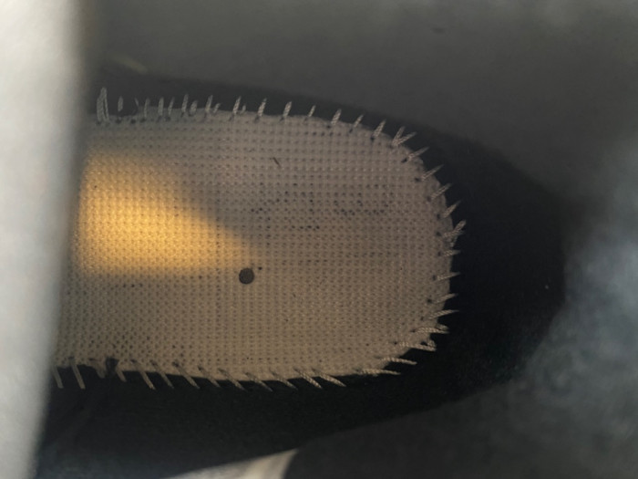 Air Jordan 4 “Black Cat” 2025 FV5029-010