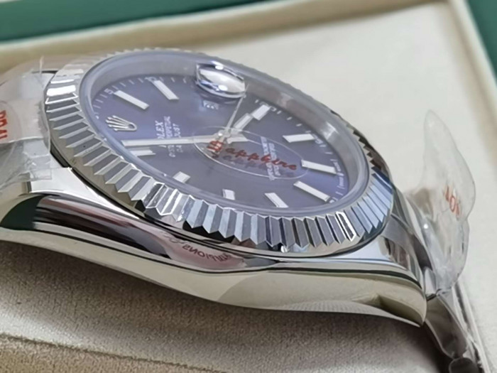 WATCH-004