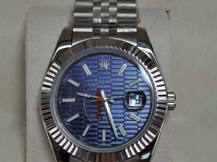 WATCH-004