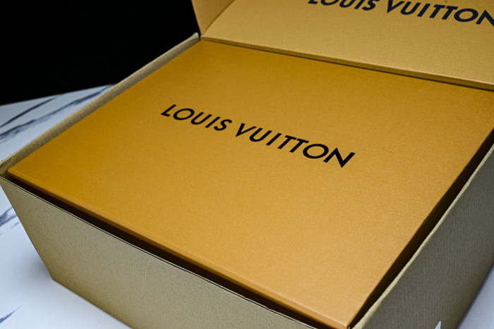 LOU VUIT RUN AWAY LVRA-018