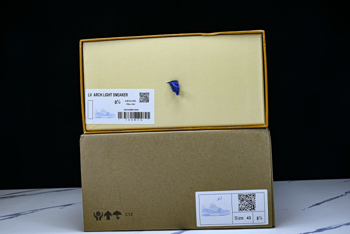 LVT SNEAKERS LVSRS-0279