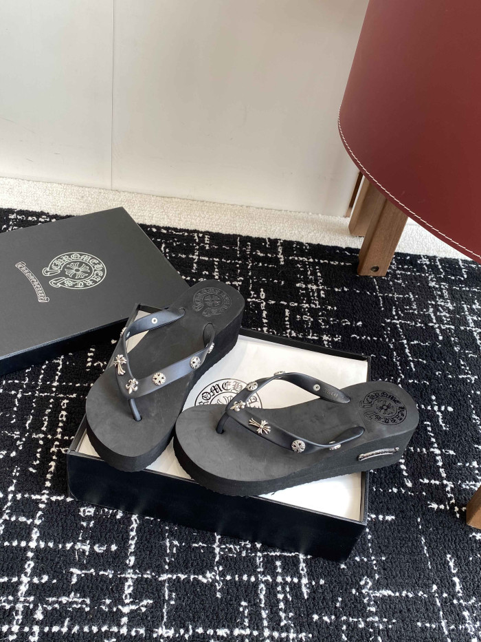 C*HRISTIAN L*BUBOUTIN SANDALS CLSS-009