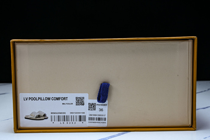 L*VT SANDALS LVLSS-01862