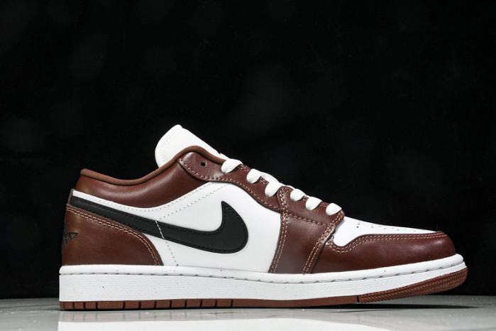 Jordan 1 Low SE “Dark Pony ” HF3148-102