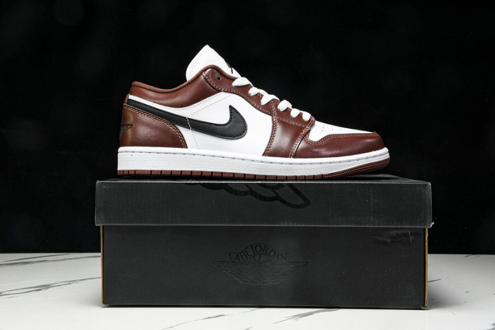 Jordan 1 Low SE “Dark Pony ” HF3148-102