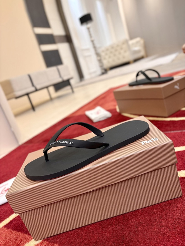 C*HRISTIAN L*BUBOUTIN SANDALS CLSS-017
