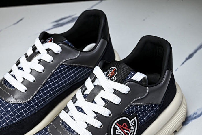 MONCLER SNEAKERS MRSS-001