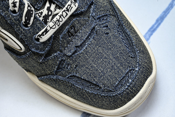 Ba1en*iaga Hamptons Worn-Out WHPDN4090