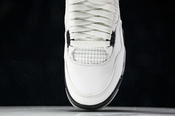 Air Jordan 4 “White Cement” 2025 FV5029-100