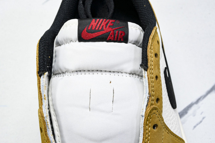 Air Jordan 1 Low “Rookie of the Year” CZ0790-107